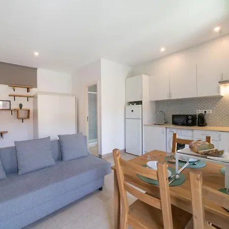 Apartamento Hill House - No. 599d